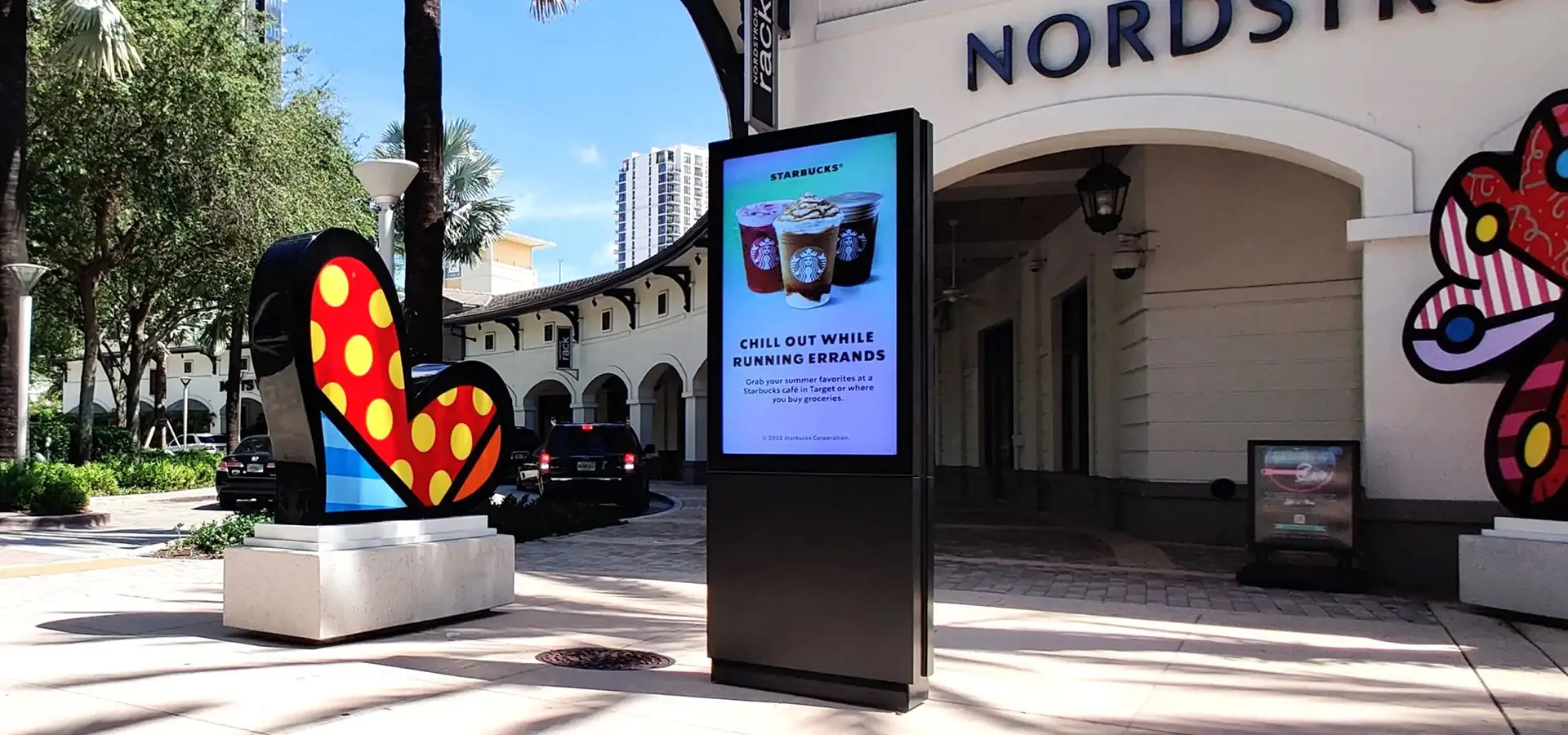 High Brightness Window Facing Display Manufacturer - Outdoor LCD Factory
