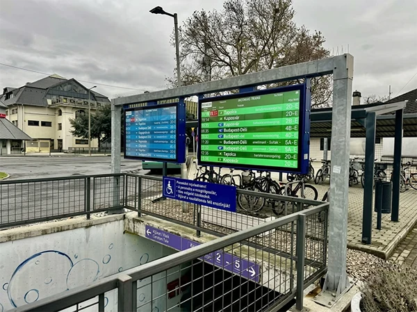 Hungary Keszthely High Brightness High Definition LCD Advert - High Brightness LCD Installation