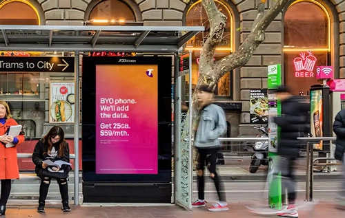 Smart Bus Shelter Digital Signage